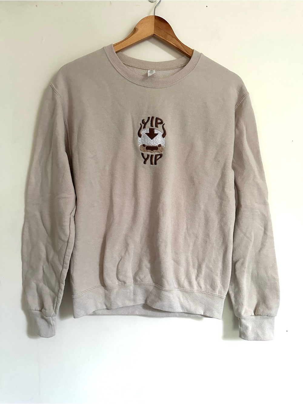 Appa Embroidered Crewneck Sweatshirt